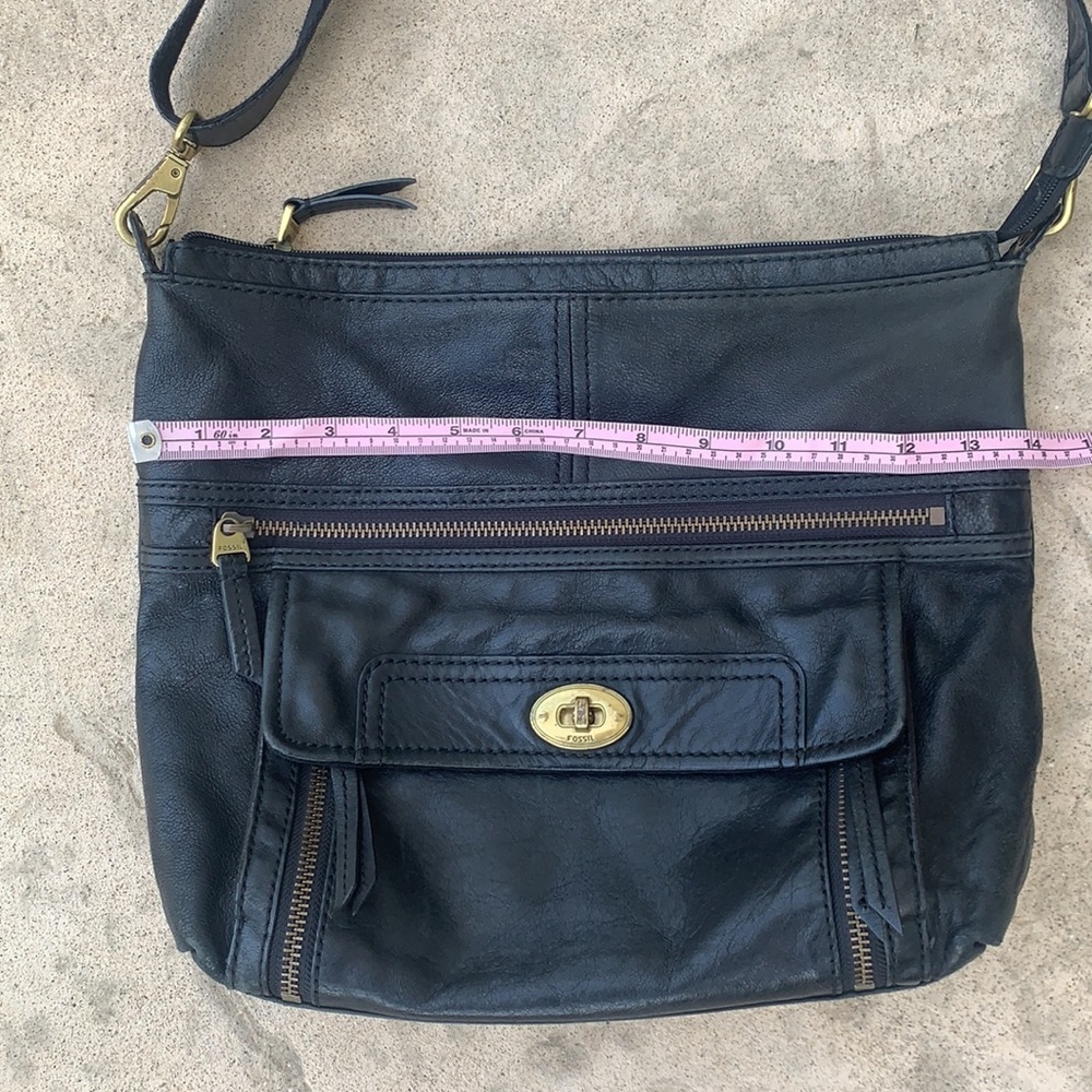 Fossil Large Black Leather Crossbody Purse - Picture 12 of 15